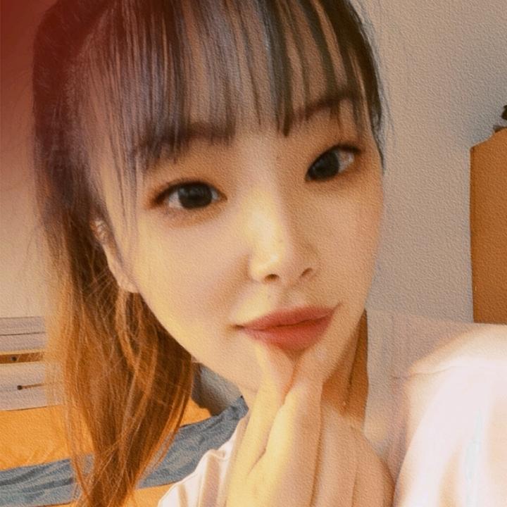 爱，不解释(☝｀˘ω˘)☝