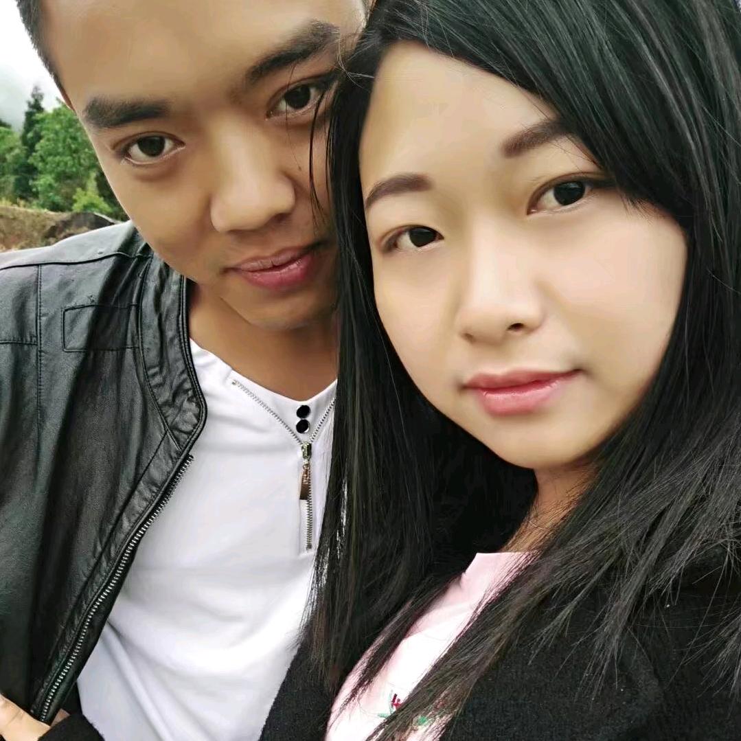 爱笑的小胡狸🌸