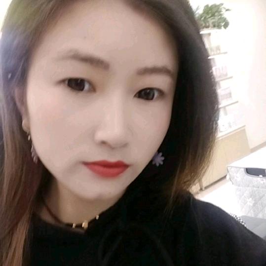 穆小霞