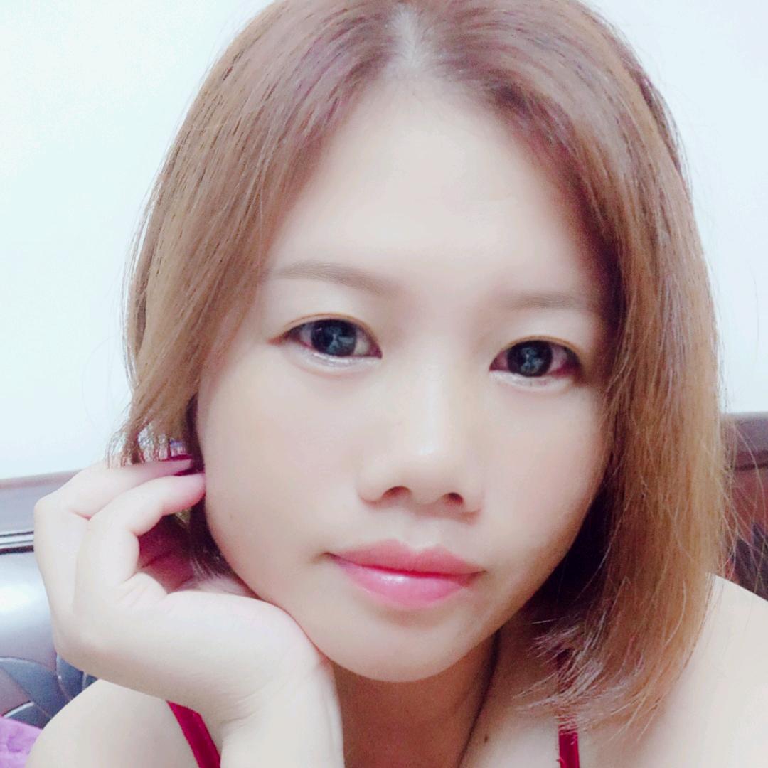 伊雅静