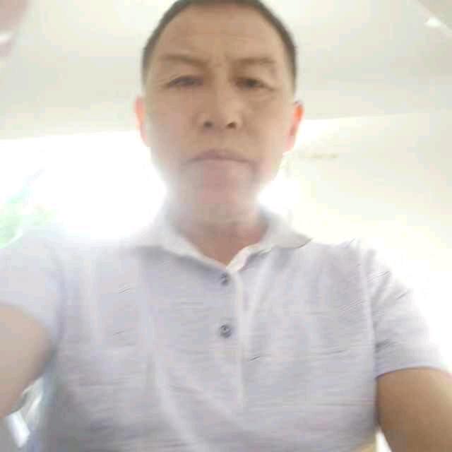 帥哥，万物有灵性，喜欢自然美