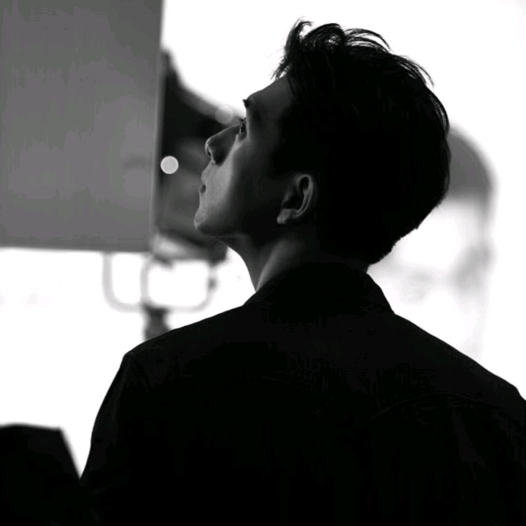 一路生花。