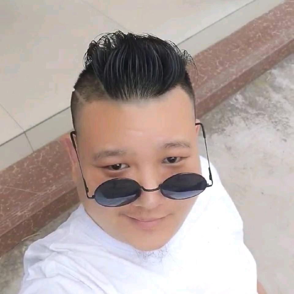 当阳罗伟