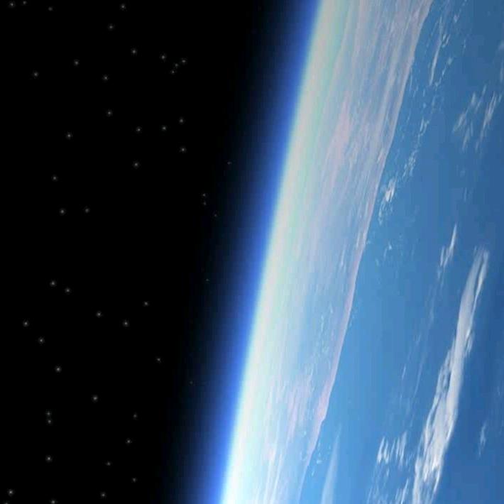 水中月090