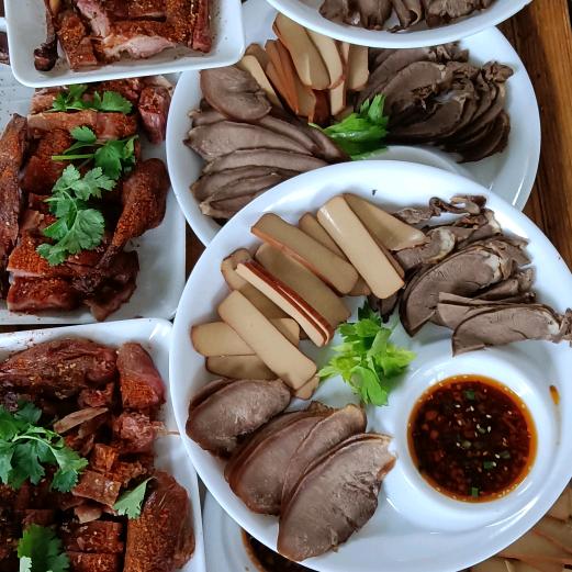 大哥的女人叫大嫂