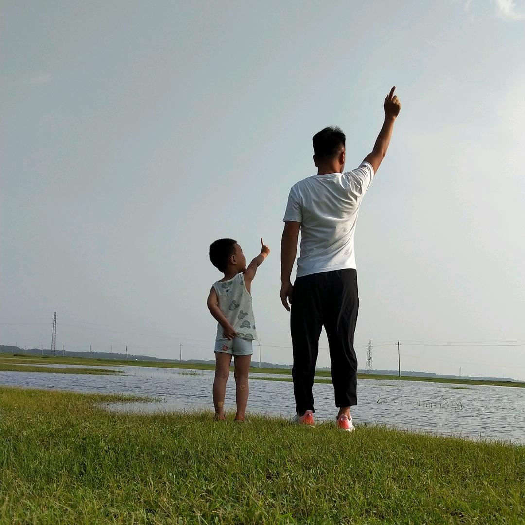 远航-精修门窗 打胶