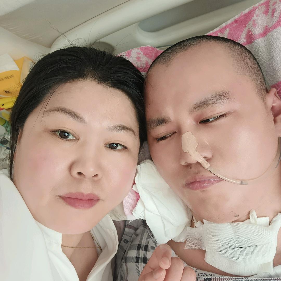 郭琦妈妈