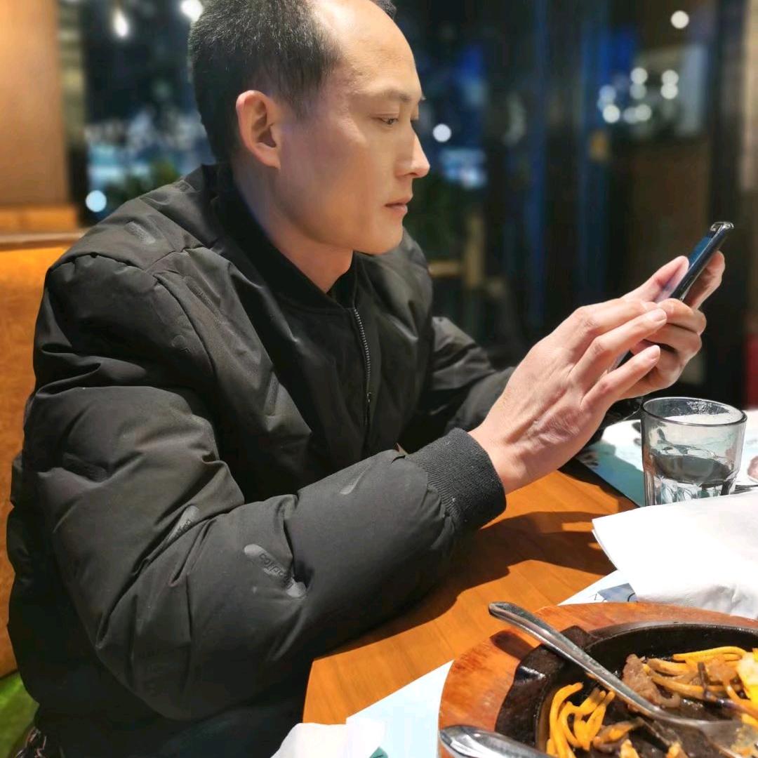 谈笑风生