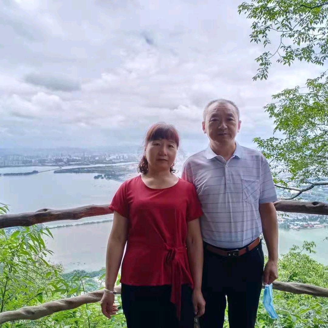 唱老歌(铁团)