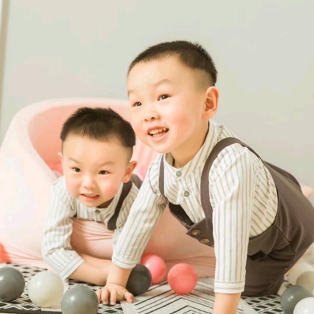 恩恩典典同学
