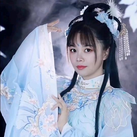 粤剧易韵