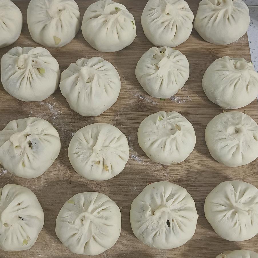 尧山路紫金路口好运小笼包♥