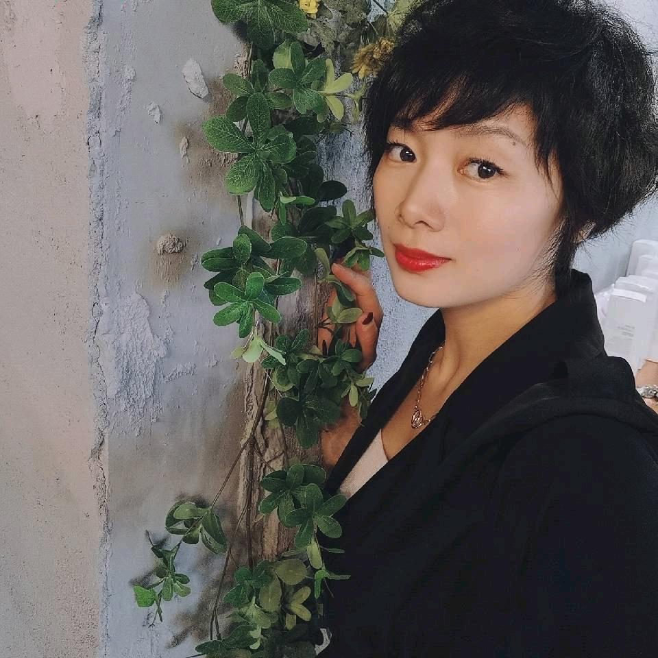 ✨🌻活力姐姐 🌻☀️自律生活达人～～