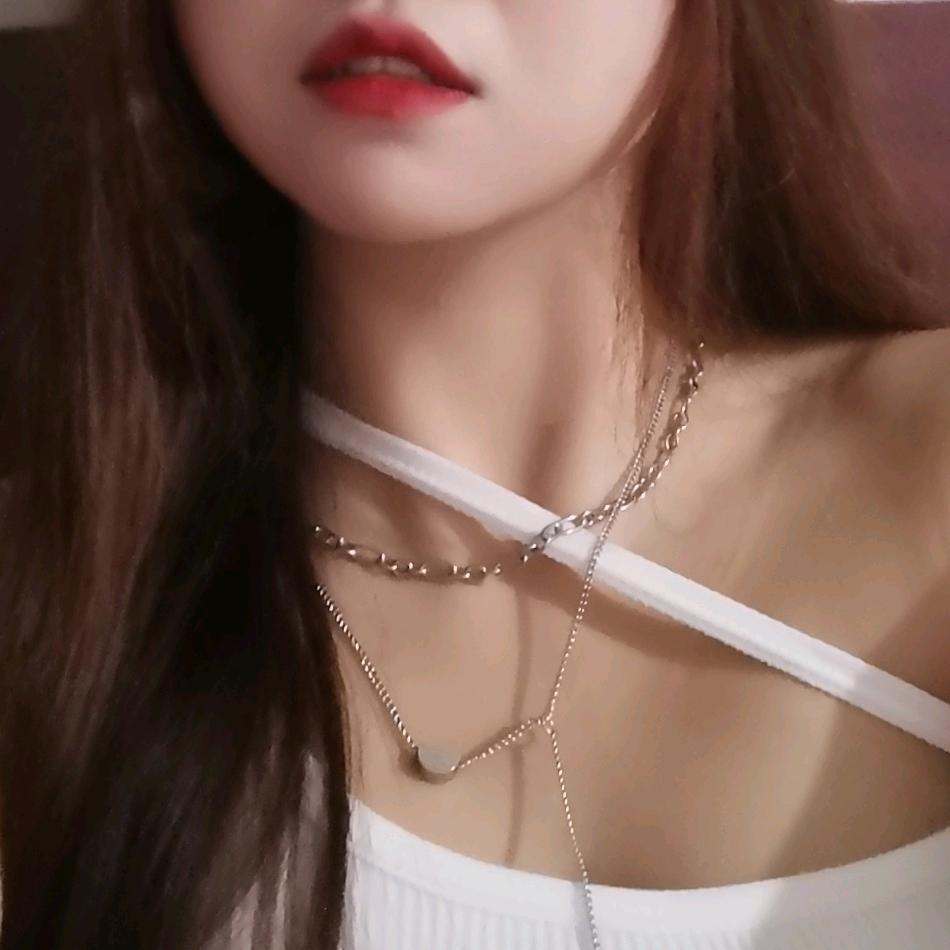 阿 鹿.