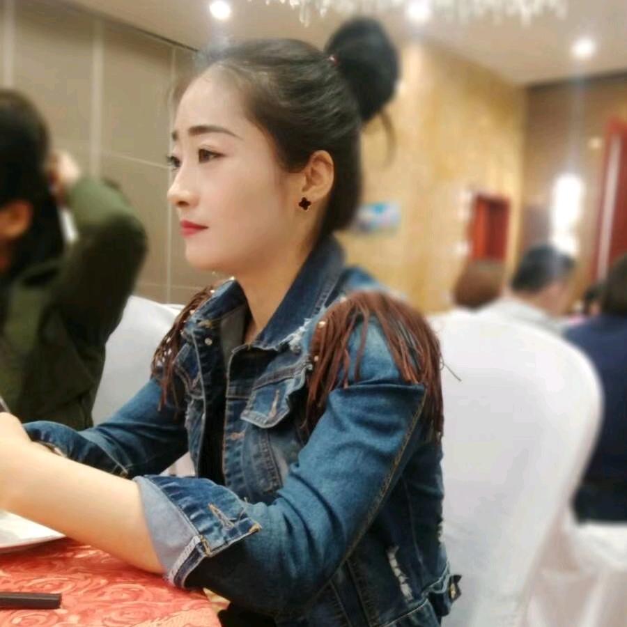 小九月服饰店