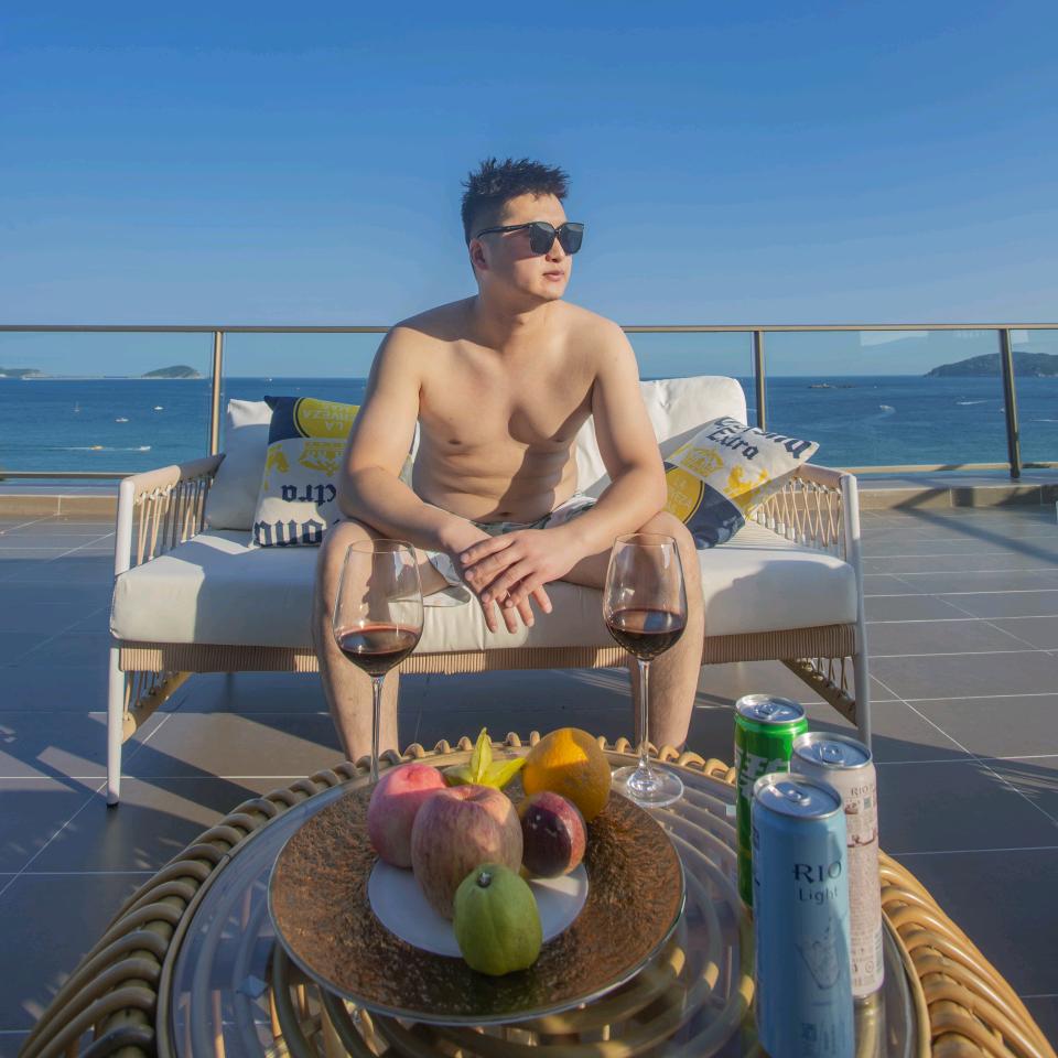 盛夏光年