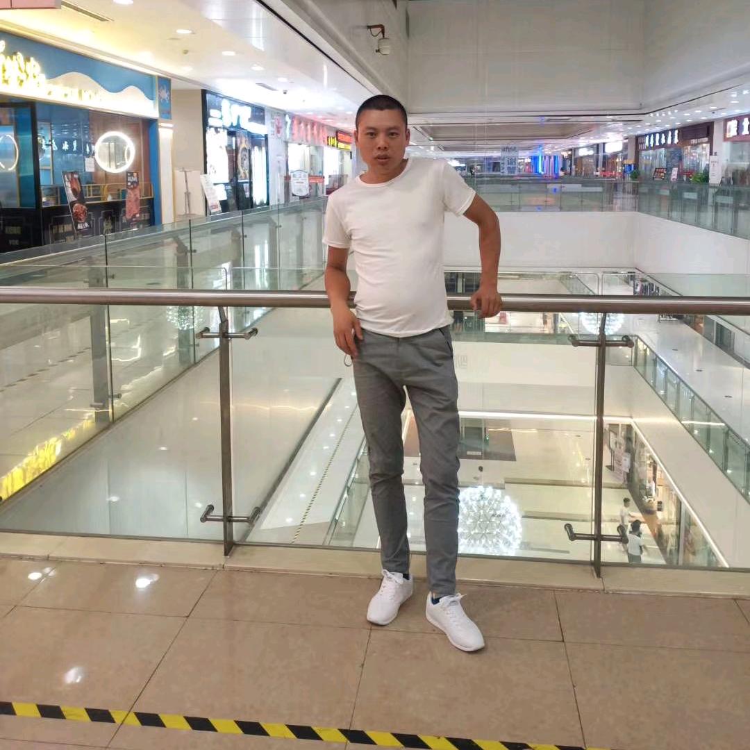 宁波耐磨地坪～张龙威