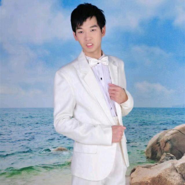 苏栓波