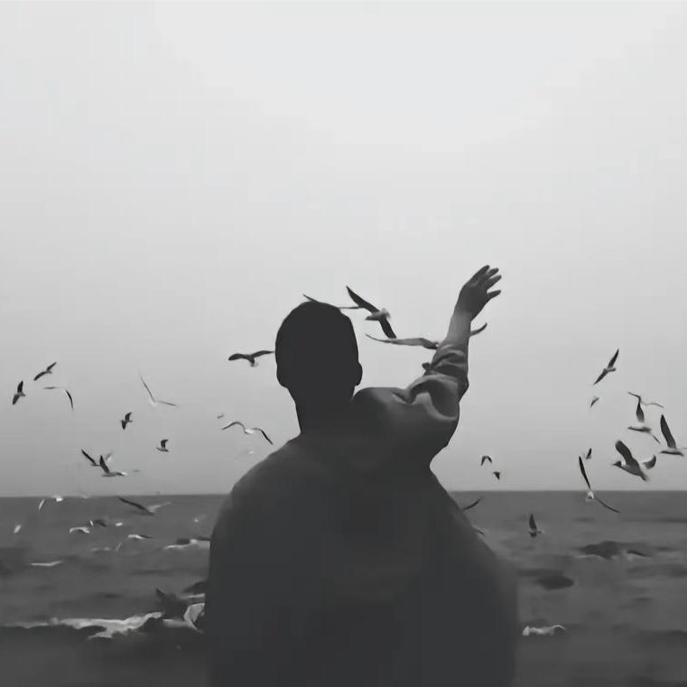 “༺༃霸༒总༃༻”