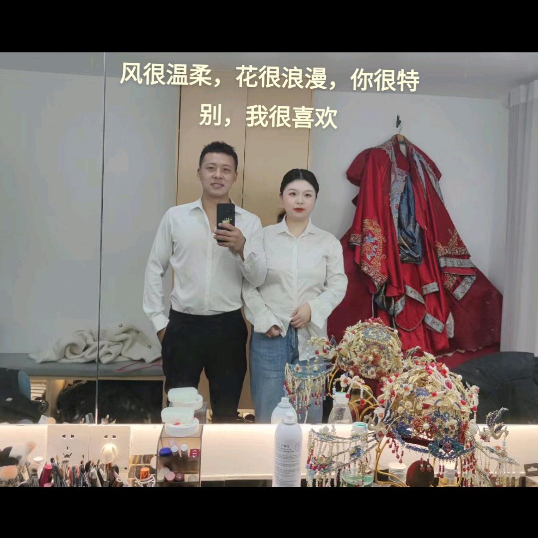 长沙磊哥贴砖