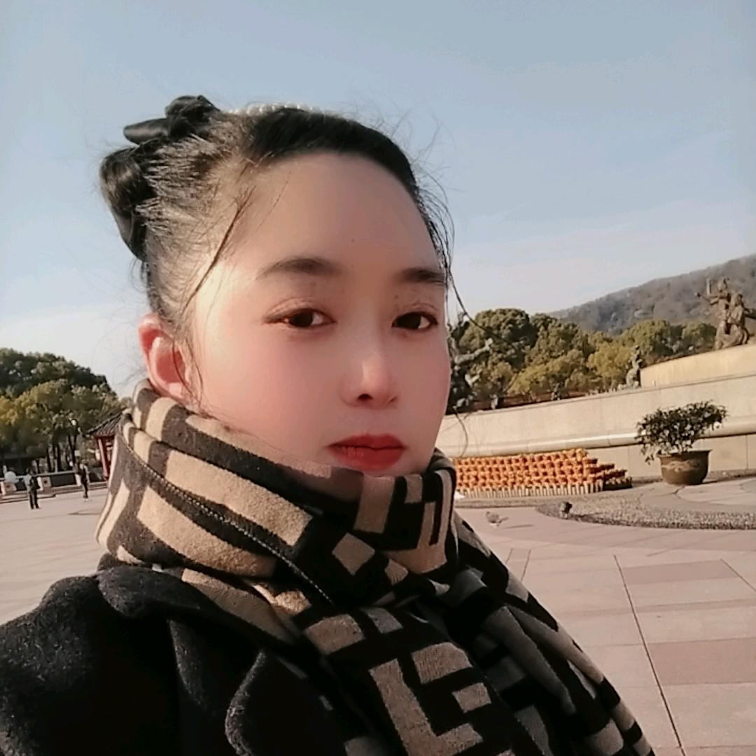 心有锁爱，情有所依。