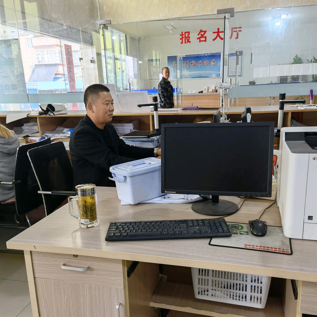 红胜汽车驾驶培训