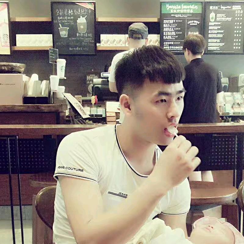 华鑫全屋定制工厂