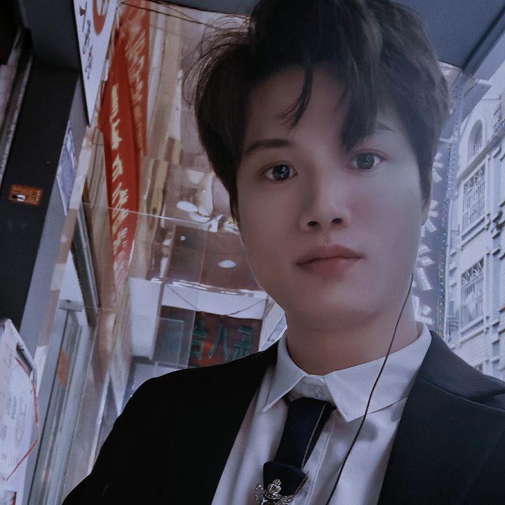 发艺丝美容美发