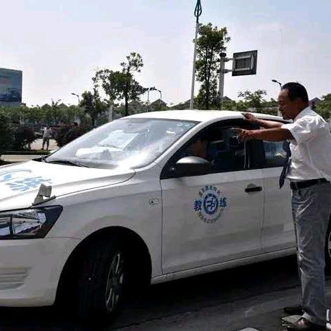 晋城南田石教练浩洋汽车