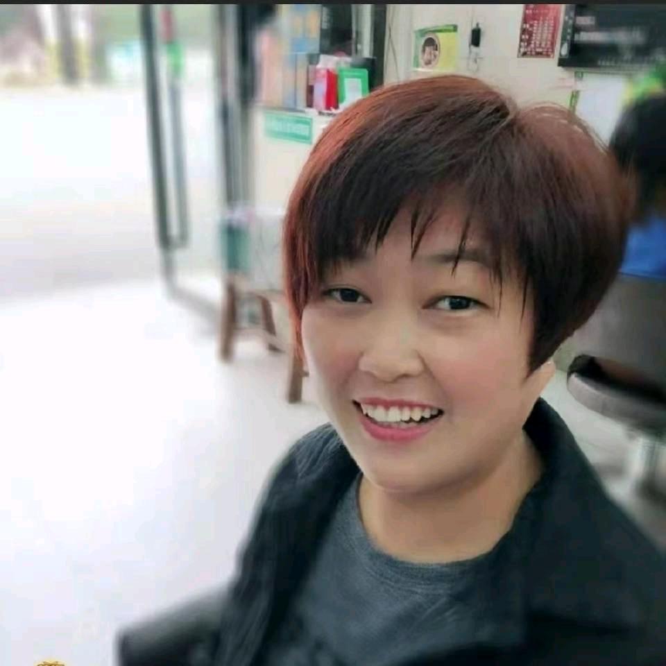 英子农村土特产：土菜馆
