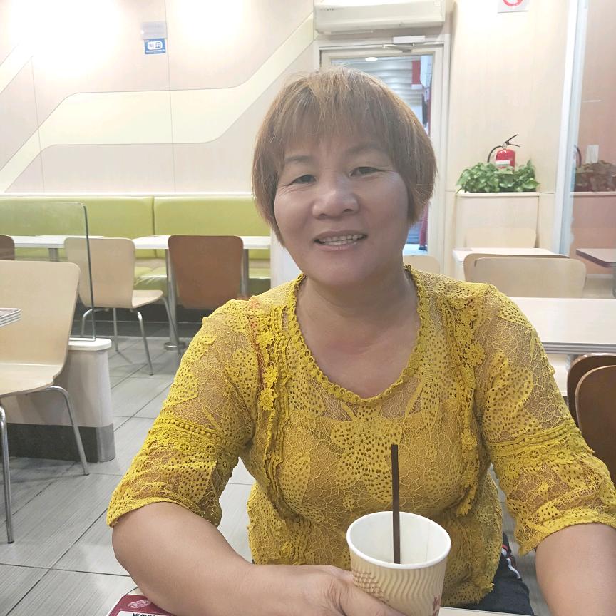 经营润滑油，汽车保养，抽水机，发电机！