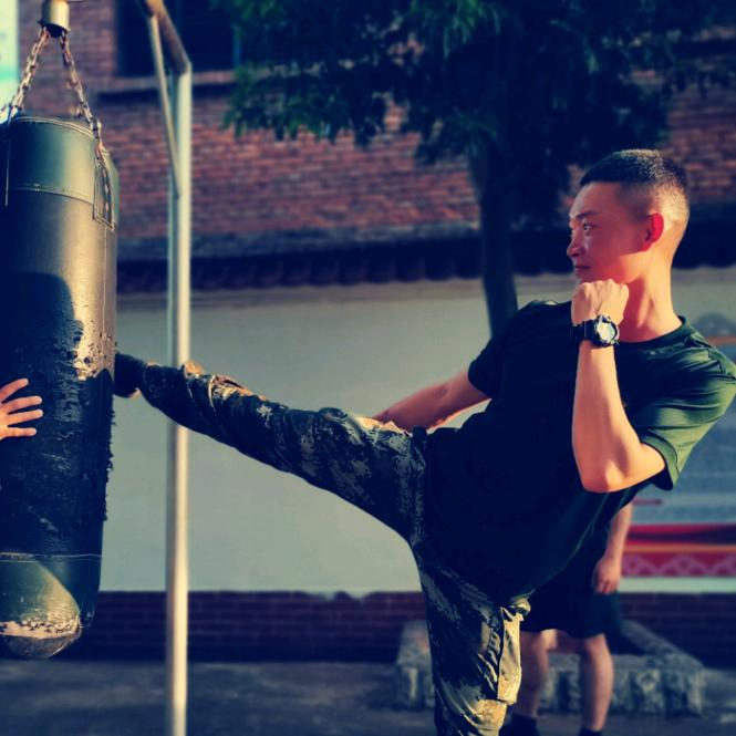 为人民崛起而奋斗