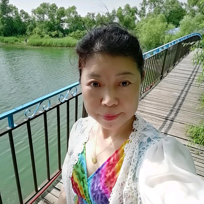 幸福爱苹果（拒绝私聊）