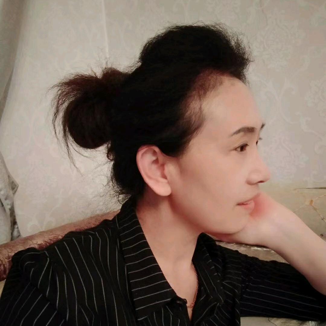 彩哲《理解万岁》