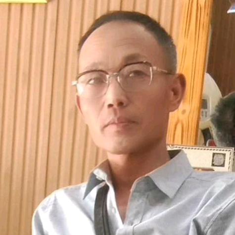 吴师傅专业收长发，