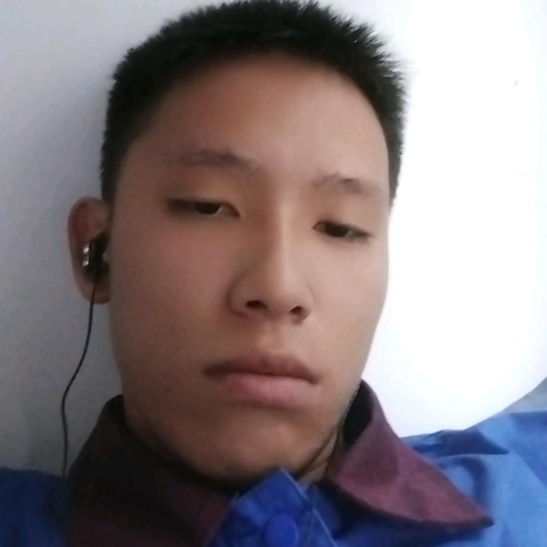 云南东川小强