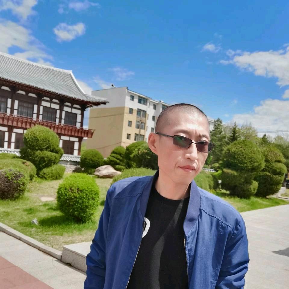 光头奈斯