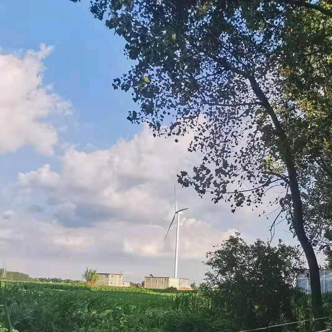 亲爱的世界，你好呀！