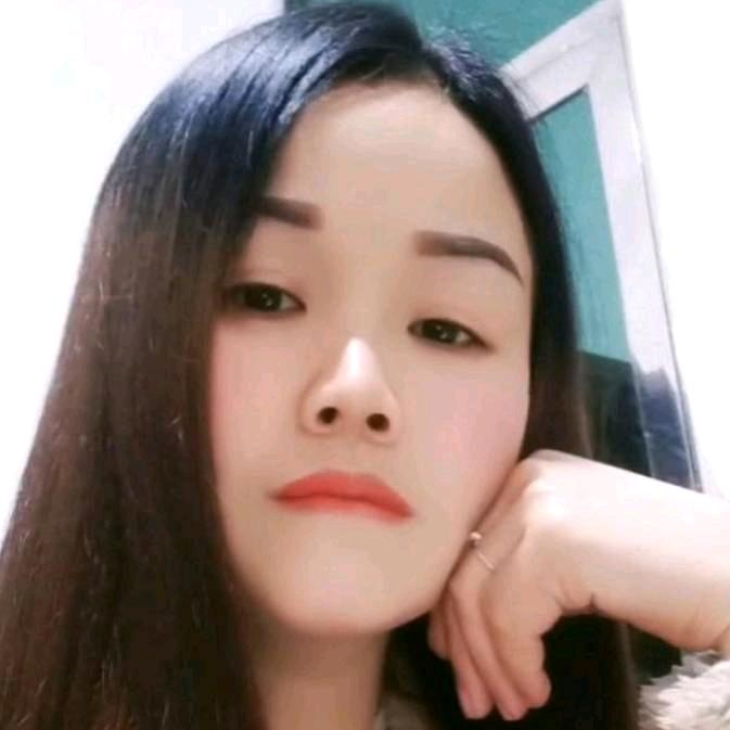 姜小群