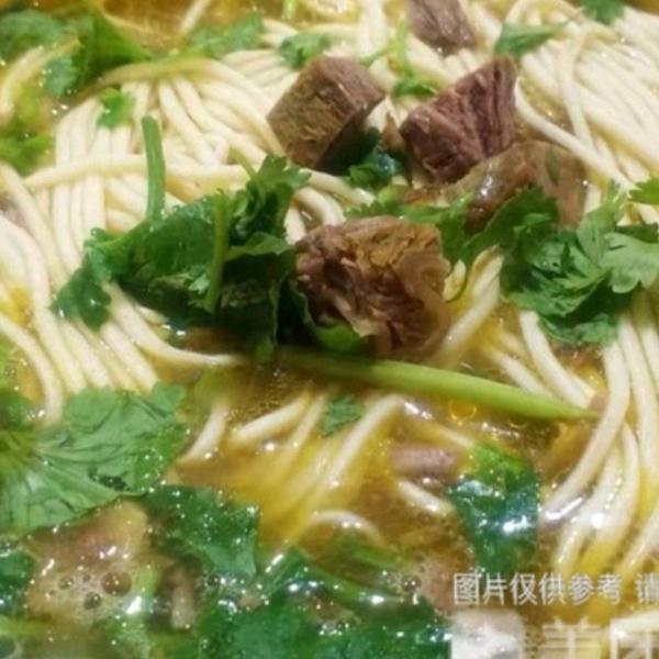 杨记牛肉拉面中原路店
