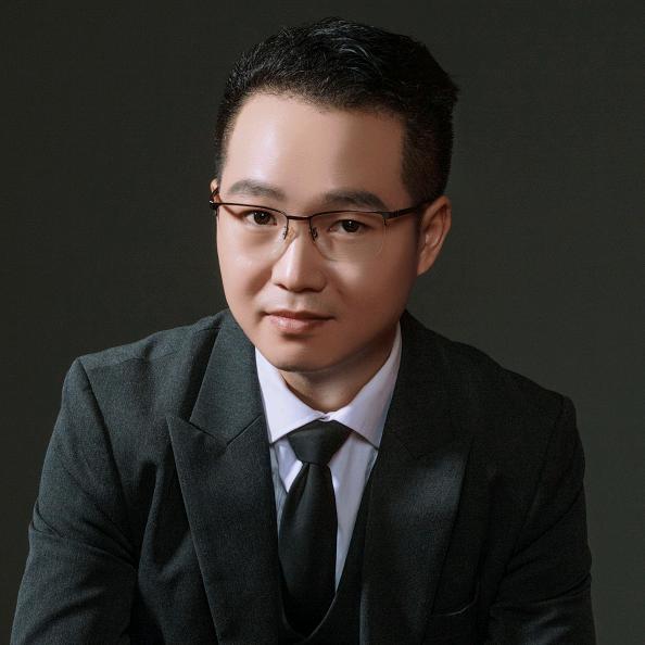 设计师吴波
