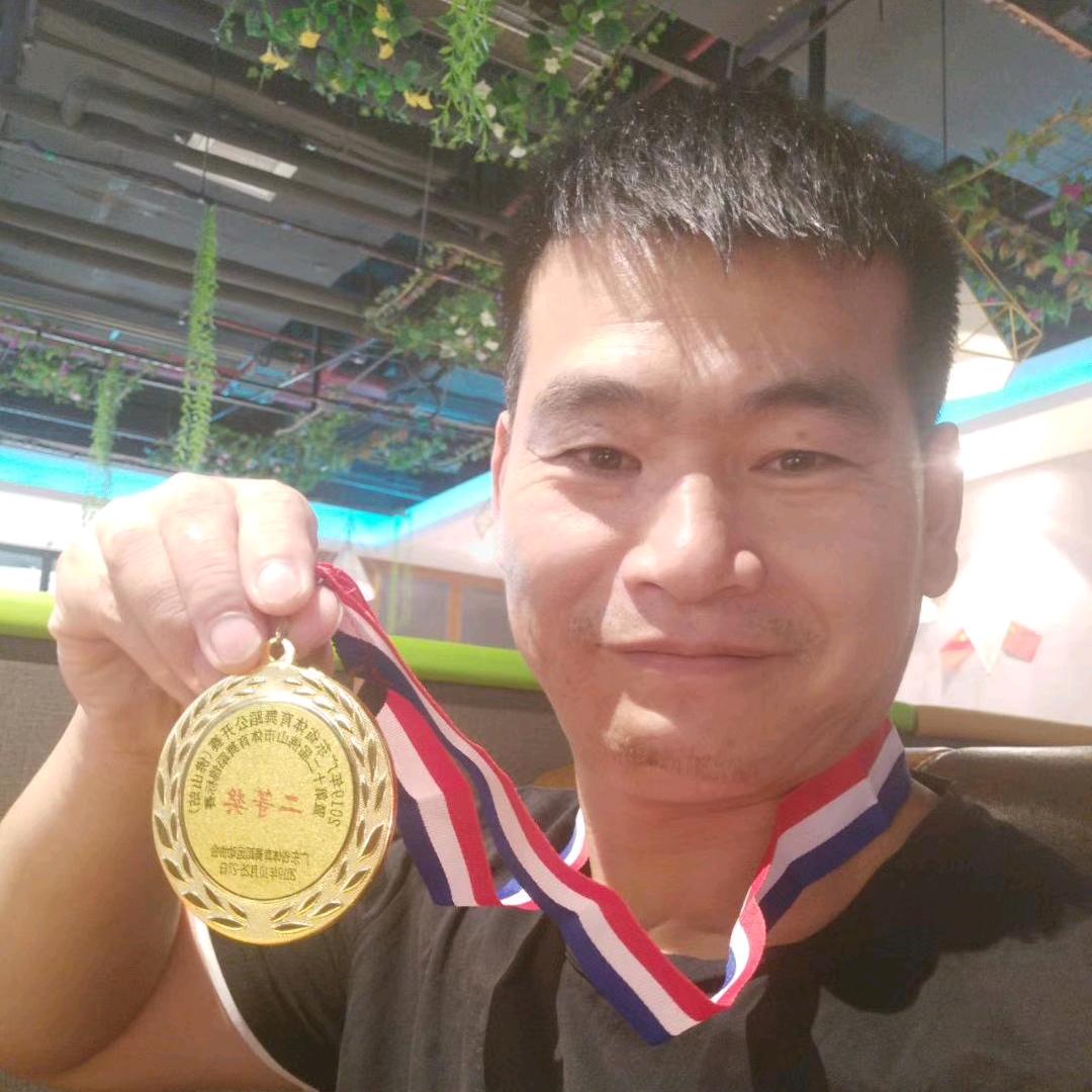 加油，奥利给