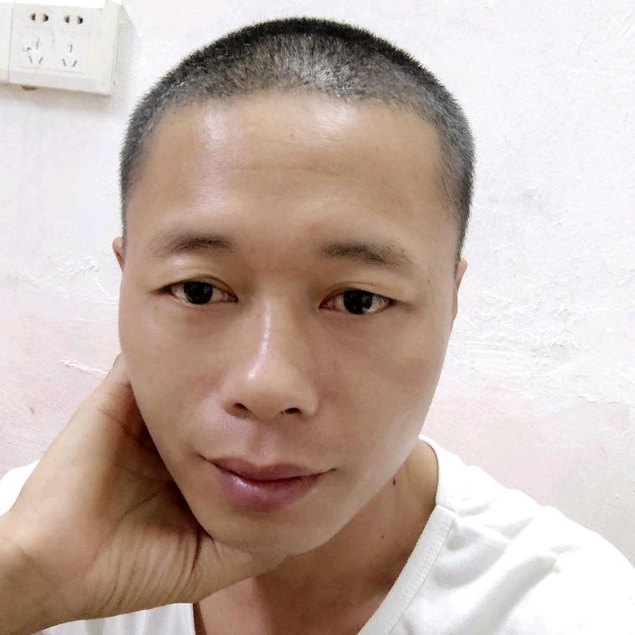 农夫 在修理地球