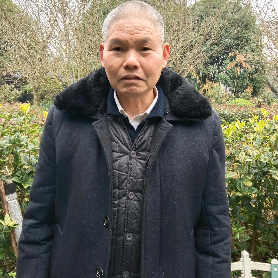 黄应中