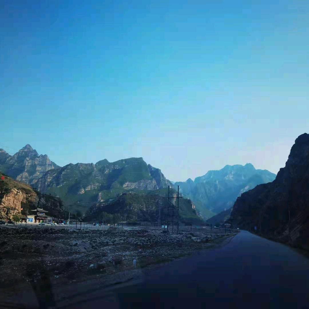 低调低调在低调