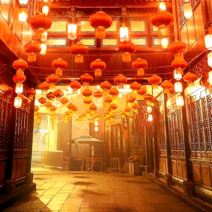 寒风吹起