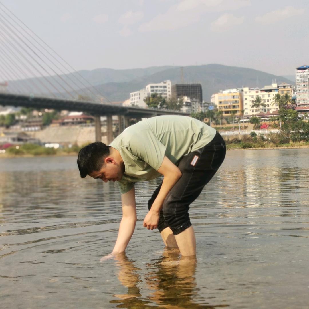上海防火门，防盗门团队，净化板安装