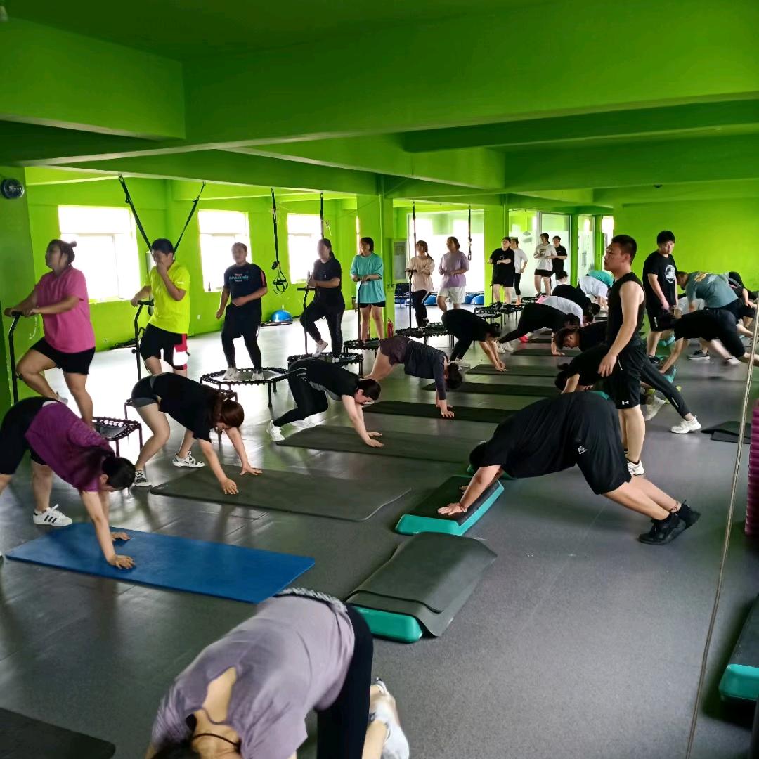 文登区24画健身中心（原猪猪侠）