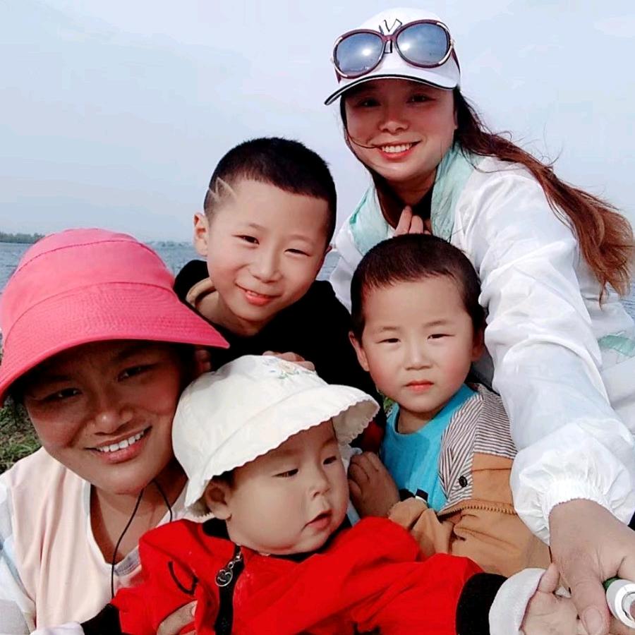 唐唐（有橱窗）