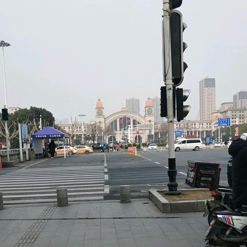 何可